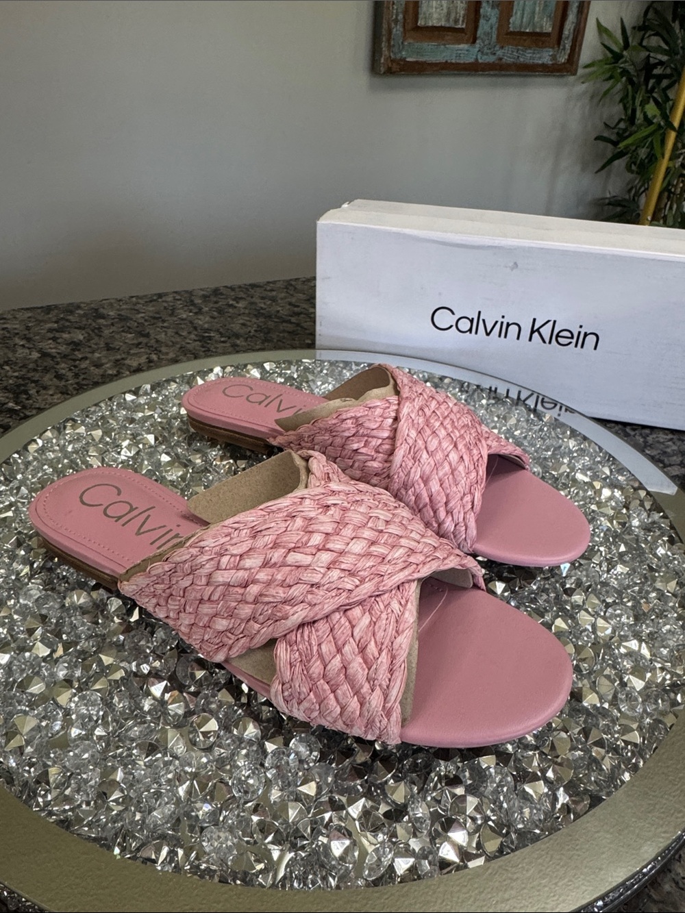 Calvin Klein Pink raffia braided Slide Sandals NEW 7